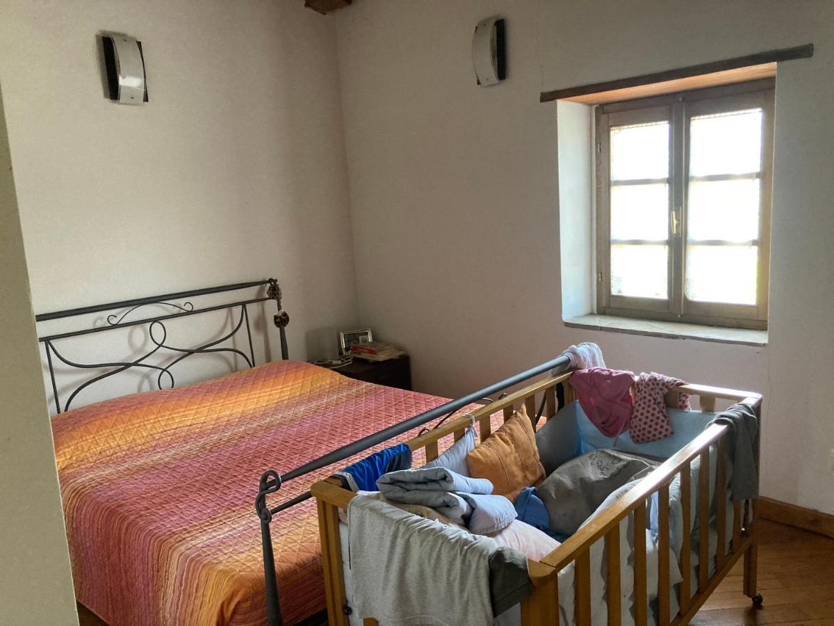 Casa In Sasso Con Piscina Villa Vernasca Bagian luar foto
