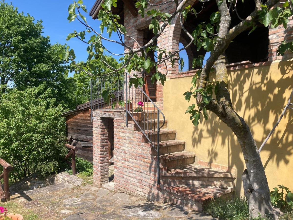Casa In Sasso Con Piscina Villa Vernasca Bagian luar foto